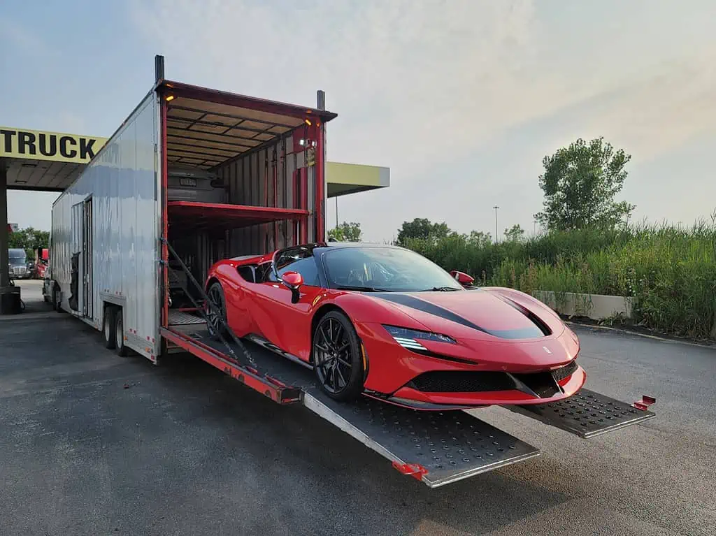 Ferrari-1024x768
